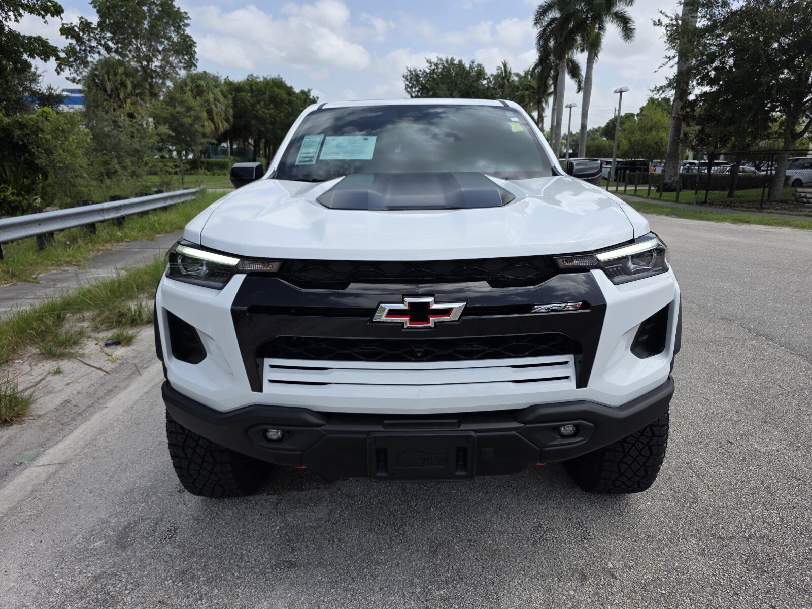 Used 2024 Chevrolet Colorado ZR2 w/ ZR2 Bison Edition AWD/4WD image 8