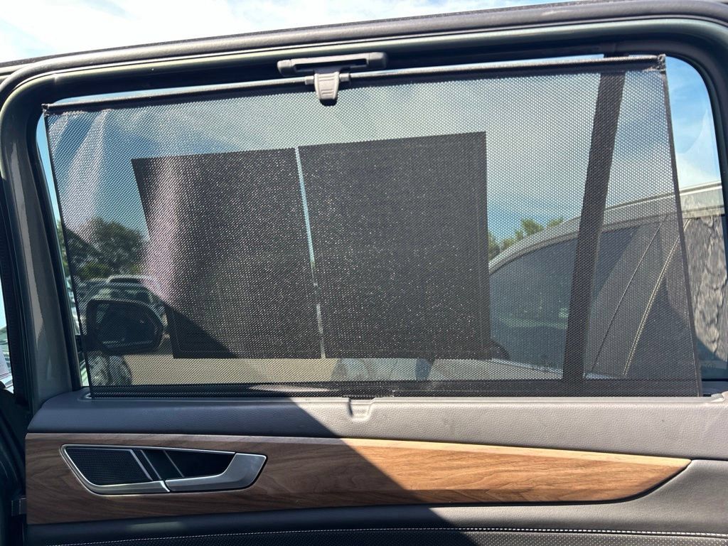 Certified 2026 Volkswagen Atlas SE w/ Panoramic Sunroof Package FWD image 47