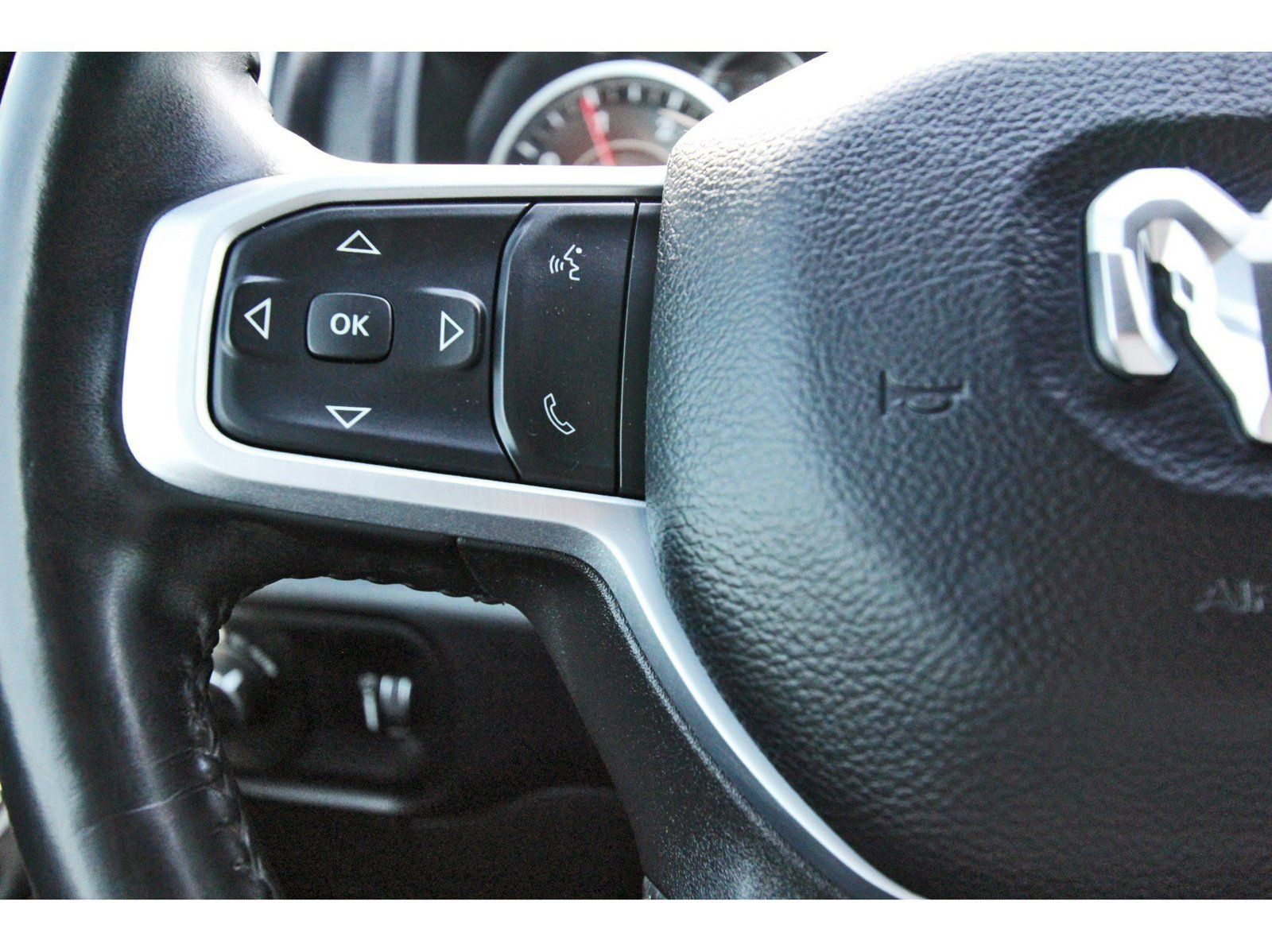 Used 2024 RAM 2500 Big Horn AWD/4WD image 19
