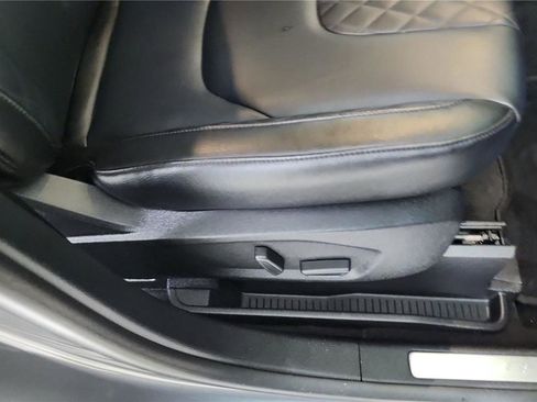 Used 2024 Ford Edge Titanium image 35