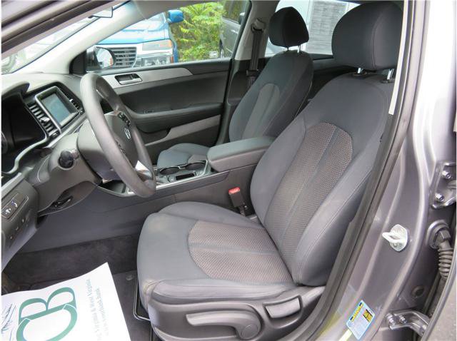 Used 2019 Hyundai Sonata SE FWD image 3