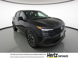 Used 2025 Nissan Kicks SV video 1