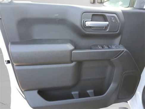 New 2026 Chevrolet Silverado 1500 Custom image 17