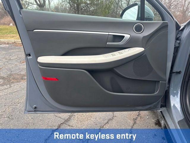 New 2026 Hyundai Sonata SEL AWD/4WD image 12