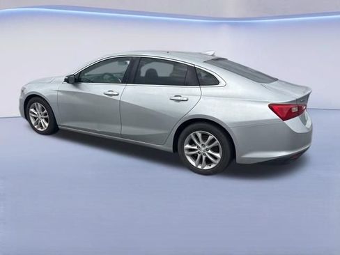 Used 2016 Chevrolet Malibu LT FWD image 7