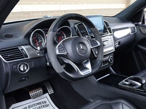 Used 2018 Mercedes-Benz GLE 63 AMG AMG GLE 63 4MATIC SUV image 24