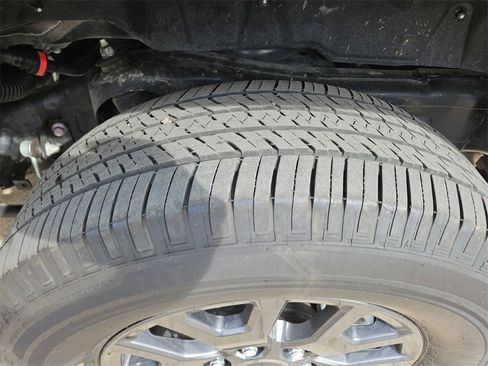 Used 2025 Toyota 4Runner SR5 image 26