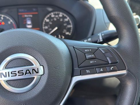 Used 2022 Nissan Altima 2.5 S FWD image 22
