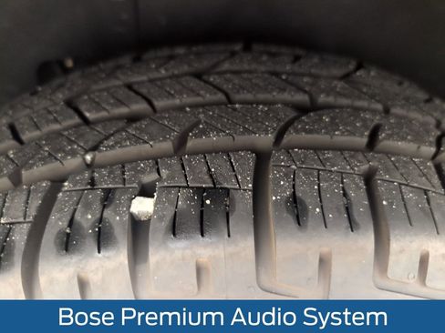 Used 2022 Nissan Pathfinder Platinum w/ Cargo Package image 22