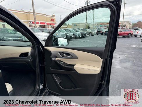 Used 2023 Chevrolet Traverse LS w/ LPO, Cargo Package AWD/4WD image 15