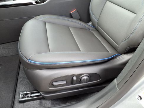 New 2026 Buick Envista Sport Touring w/ Convenience I Package image 14