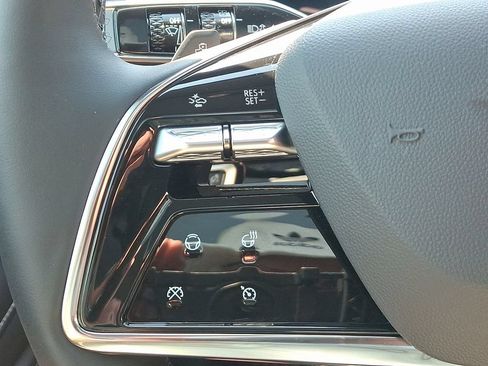 Certified 2026 Cadillac Optiq Luxury 1 AWD/4WD image 22