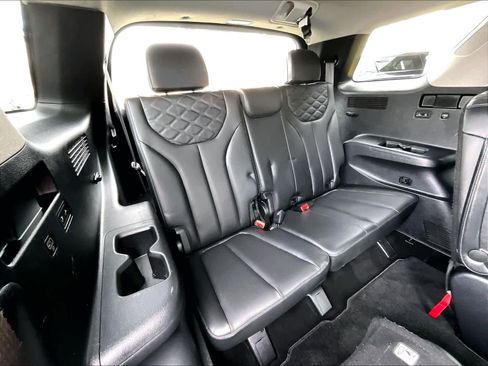 Used 2022 Hyundai Palisade Limited image 17