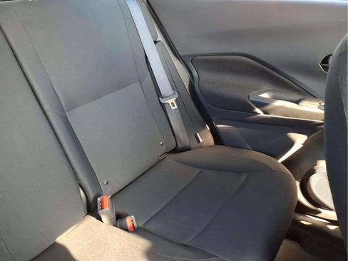 Used 2025 Nissan Kicks Play S image 18