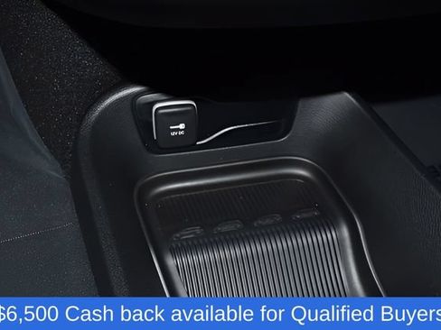 New 2026 Chrysler Pacifica Select FWD image 24