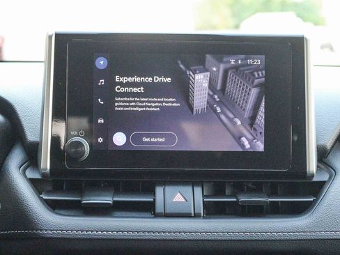 Used 2024 Toyota RAV4 XLE image 18