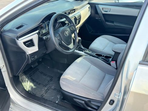 Used 2016 Toyota Corolla LE image 11