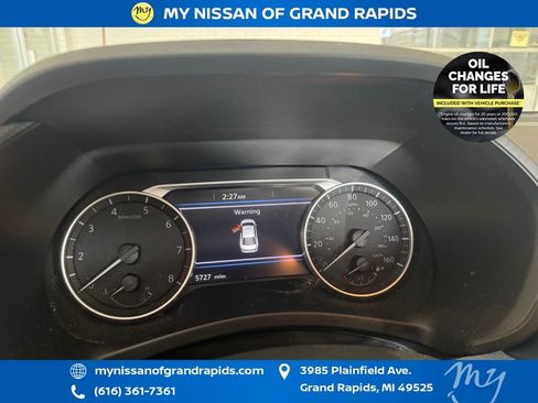 Used 2022 Nissan Sentra SV w/ Trunk Package image 12