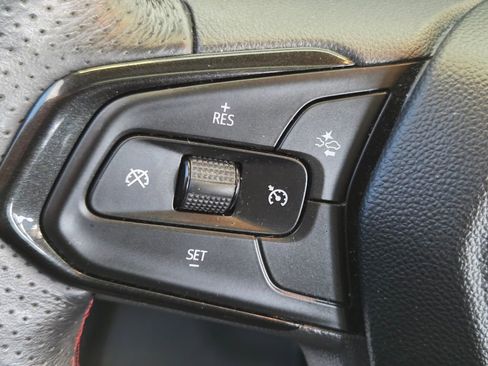 Used 2021 Chevrolet TrailBlazer RS w/ Sun and Liftgate Package image 34