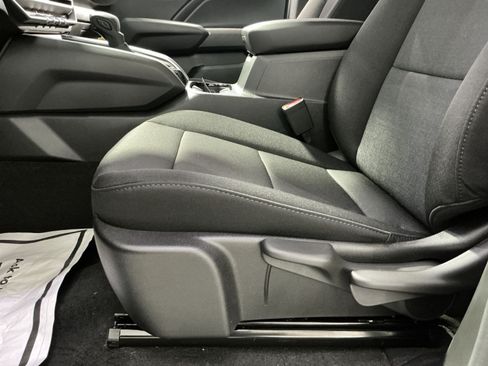 New 2026 Chevrolet Colorado Trail Boss AWD/4WD image 15