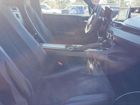 Used 2019 FIAT 124 Spider image 16