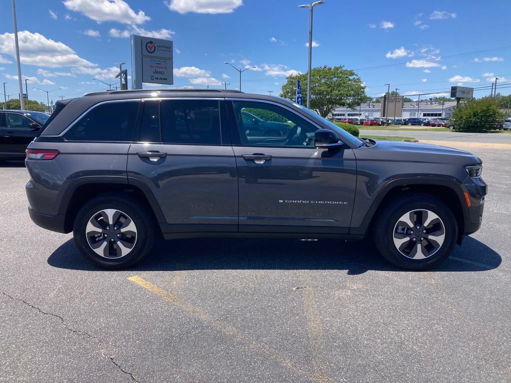 New 2024 Jeep Grand Cherokee Limited 4xe AWD/4WD image 7