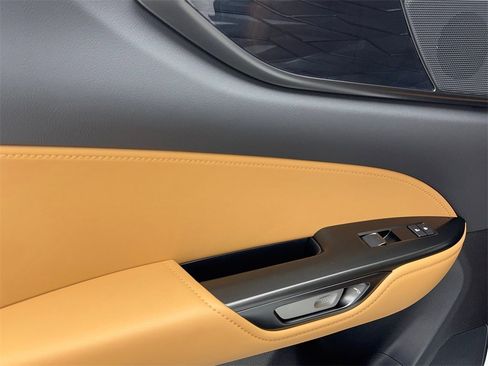 Used 2025 Lexus NX 250 FWD w/ Premium Package image 44