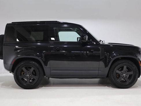 Used 2023 Land Rover Defender 90 S AWD/4WD image 19