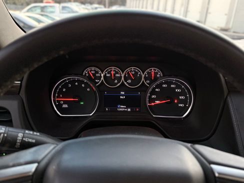 Used 2021 Chevrolet Tahoe Z71 image 39