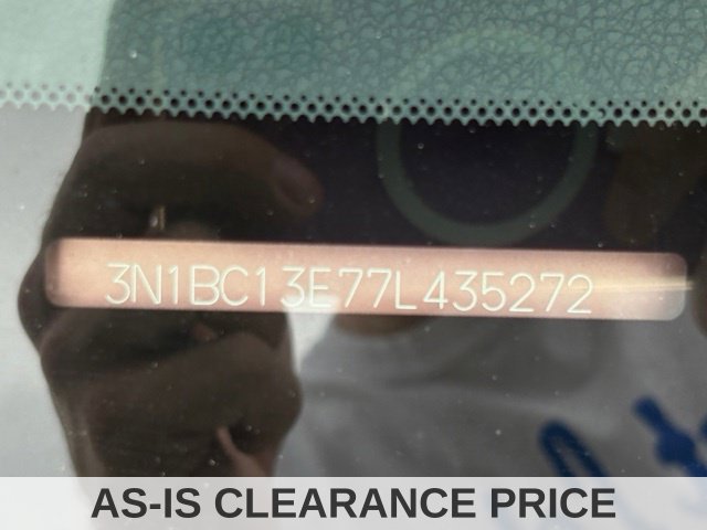 Used 2007 Nissan Versa Hatchback w/ ABS Pkg FWD image 40