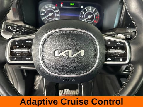 Used 2023 Kia Sorento SX AWD/4WD image 18
