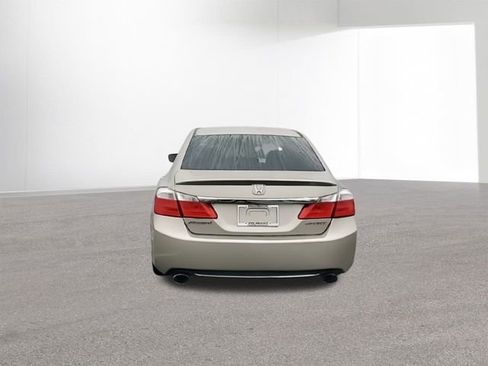 Used 2013 Honda Accord Sport image 8