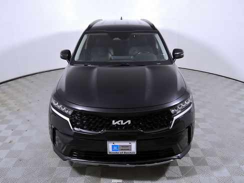 Used 2022 Kia Sorento S FWD image 4