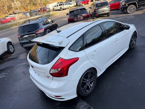 Used 2014 Ford Focus ST image 47