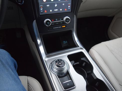 Certified 2024 Ford Edge Titanium w/ Equipment Group 301A image 16