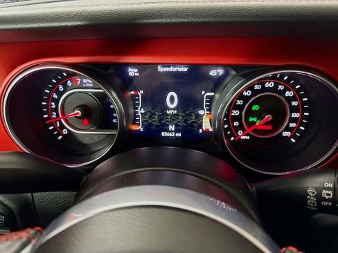 Used 2018 Jeep Wrangler Unlimited Rubicon image 12