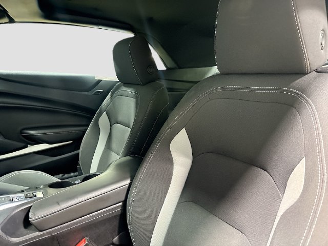 Used 2017 Chevrolet Camaro SS RWD image 19