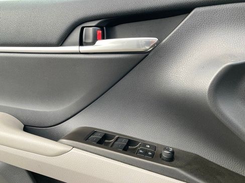 Used 2023 Toyota Camry LE image 13