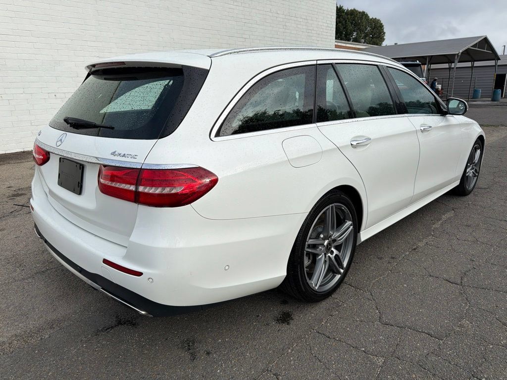 Used 2019 Mercedes-Benz E 450 4MATIC Wagon image 2