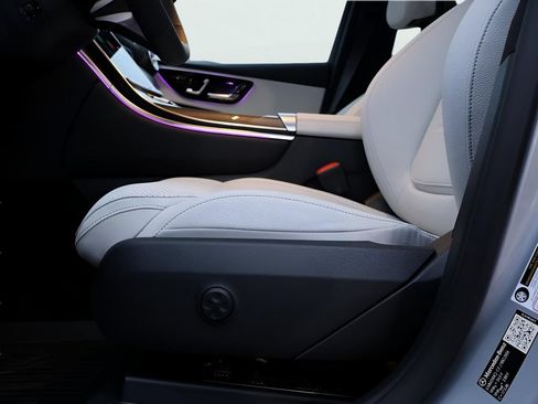 Certified 2026 Mercedes-Benz GLC 300 4MATIC image 39