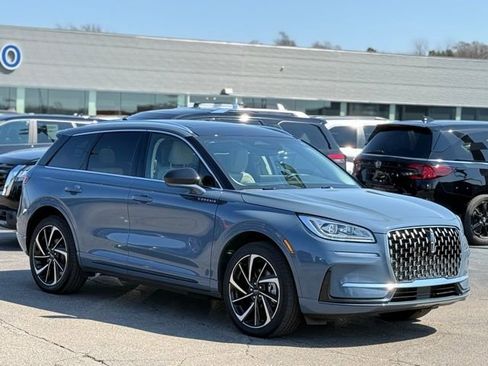 Used 2024 Lincoln Corsair Grand Touring image 35