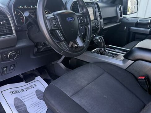 Used 2018 Ford F150 XLT w/ Equipment Group 302A Luxury AWD/4WD image 19