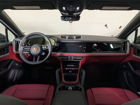 New 2026 Porsche Cayenne Coupe image 20