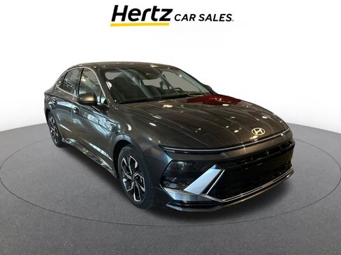 Used 2025 Hyundai Sonata SEL image 1