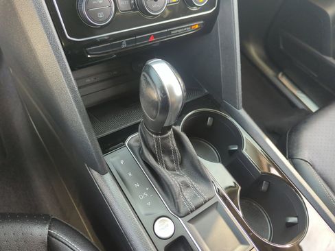 Certified 2023 Volkswagen Atlas SE image 15