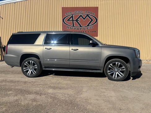 Used 2019 GMC Yukon XL Denali w/ Open Road Package image 8