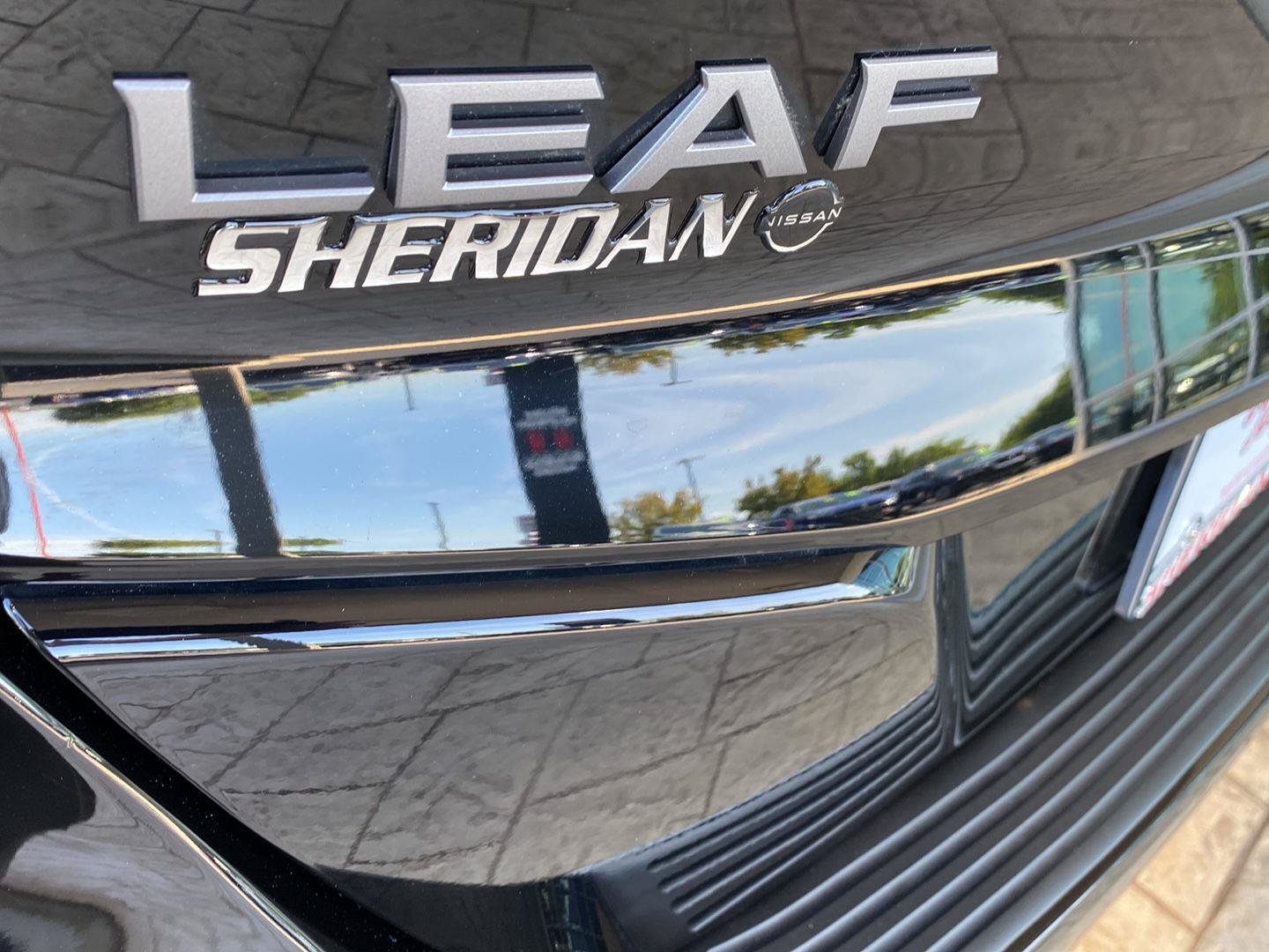 Certified 2023 Nissan Leaf S FWD image 9