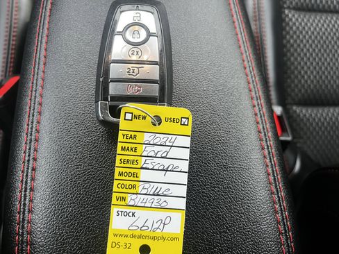 Used 2024 Ford Escape ST-Line Select w/ Tech Pack #1 image 17