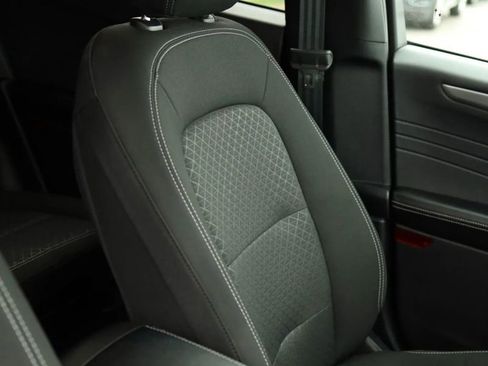 Used 2025 Ford Escape Active w/ Cold Weather Package AWD/4WD image 49