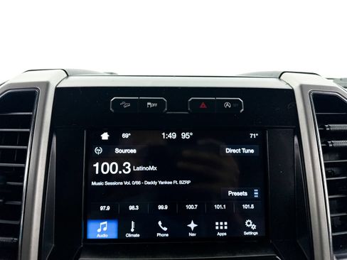 Used 2017 Ford F150 Lariat AWD/4WD image 22